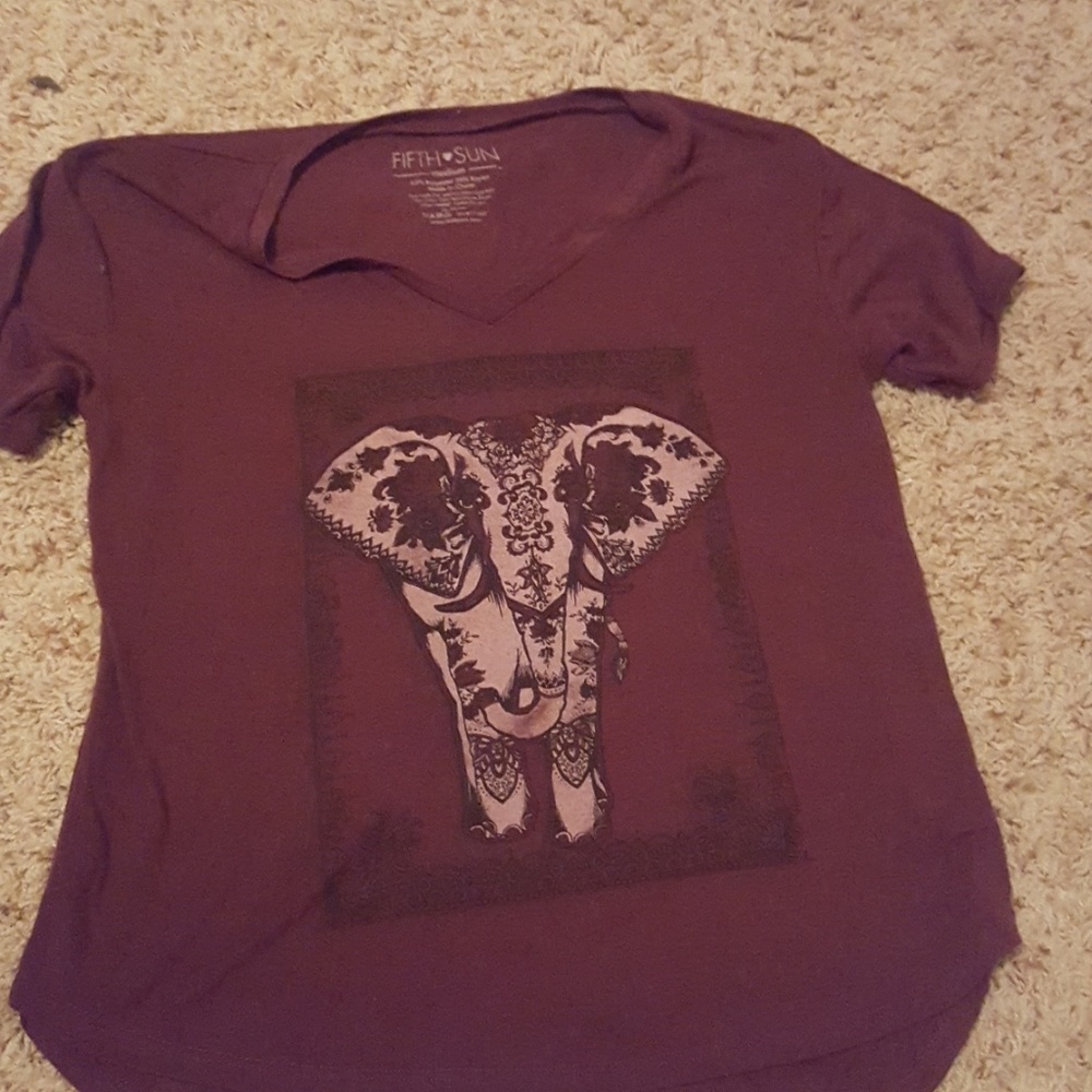 tee shirt